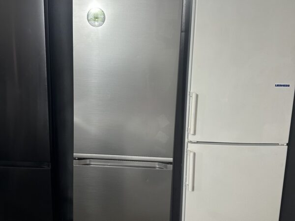 Холодильник Samsung no-frost + 0 камера
