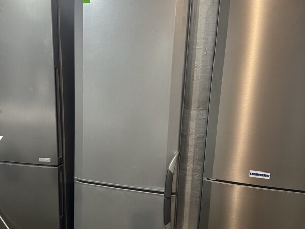 Двох камерний холодильник Beko